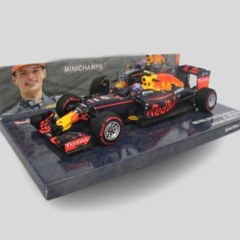 Red Bull Racing Tag Heuer RB12 M.Verstappen – 3rd Place , German GP2016
