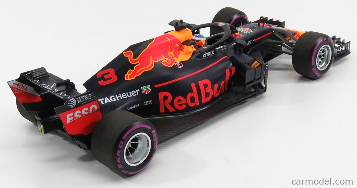 Aston Martin Red Bull Racing Tag Heuer RB14 D. Ricciardo Winner Monaco GP2018
