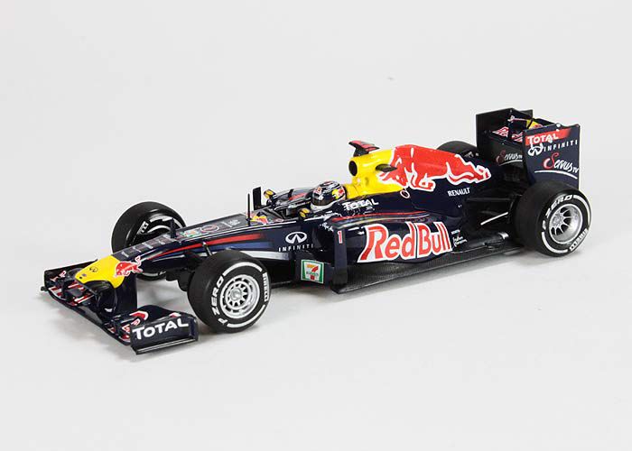 Red Bull Racing Renault RB7 Vettel 2011