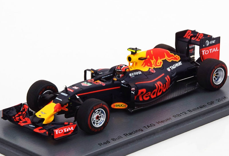 Red Bull Racing Tag Heuer RB12 Daniil Kvyat – Bahrain GP2016